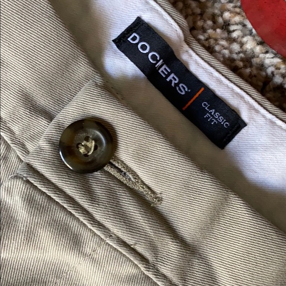 Dockers men’s khaki casual slacks - Picture 2 of 5